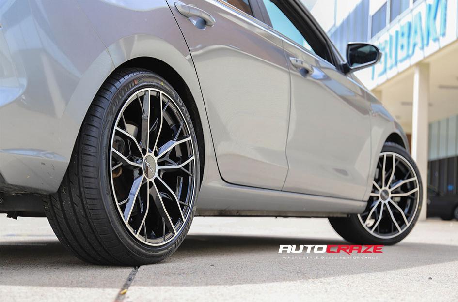 HYUNDAI I30 HE907 GLOSS BLACK MACHINED FACE